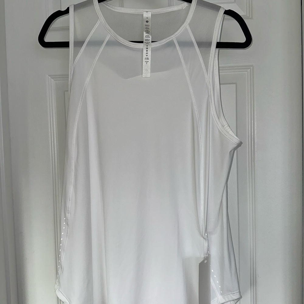 Lululemon Athletica White Mesh Sculpt Tank Top NWT